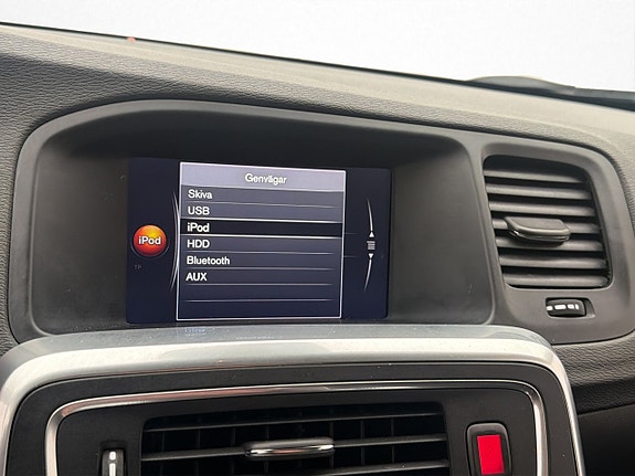 Volvo V60 21 of 27