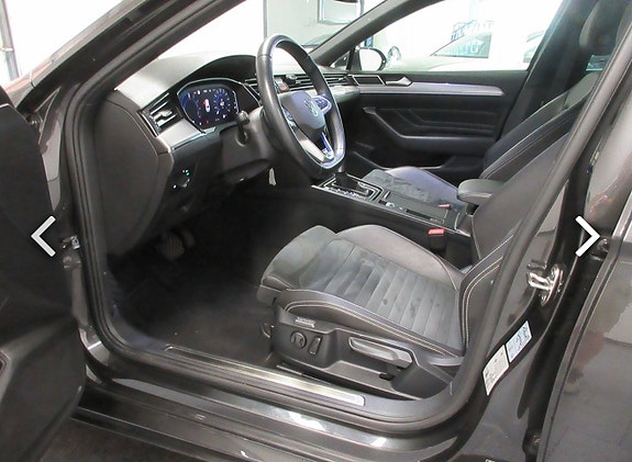 Volkswagen Passat 9 of 14