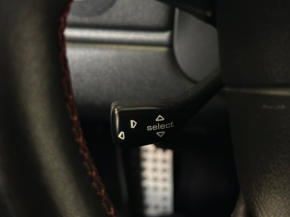 Porsche 911 Carrera 17 of 25
