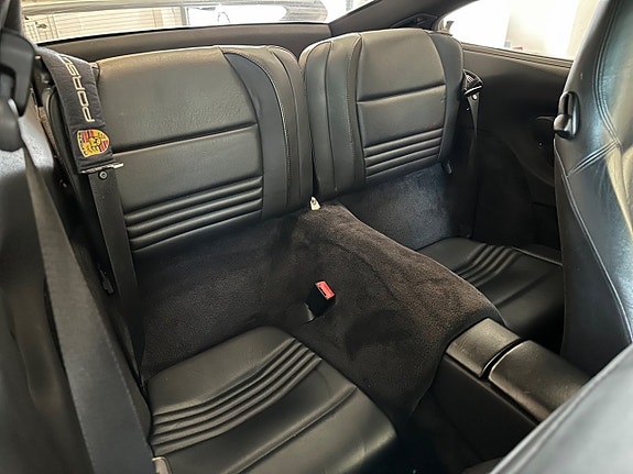 Porsche 911 Carrera 23 of 25