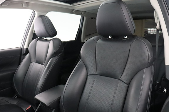 Subaru Forester 11 of 25
