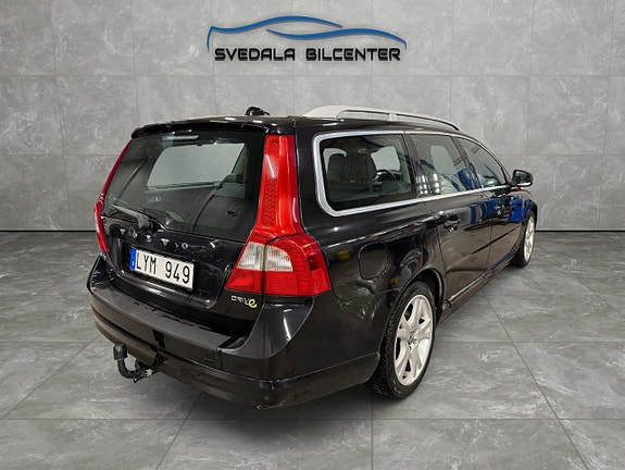 Volvo V70 6 of 16