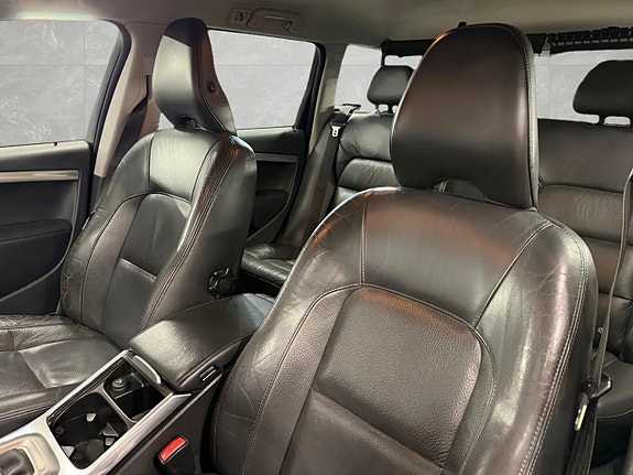 Volvo V70 16 of 16