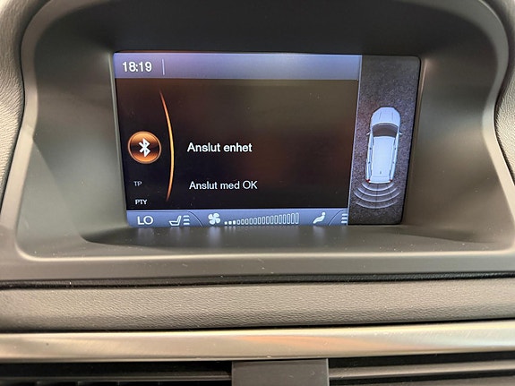 Volvo V70 9 of 16