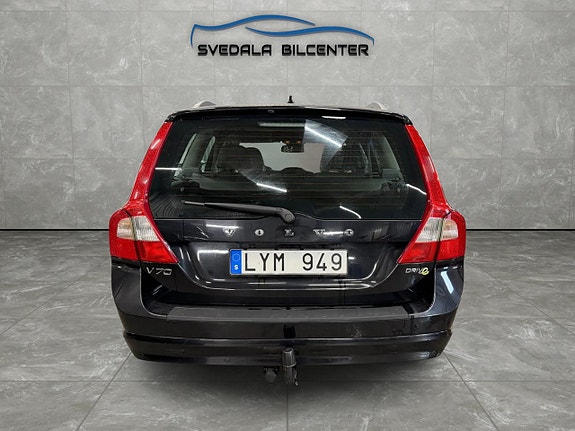 Volvo V70 5 of 16