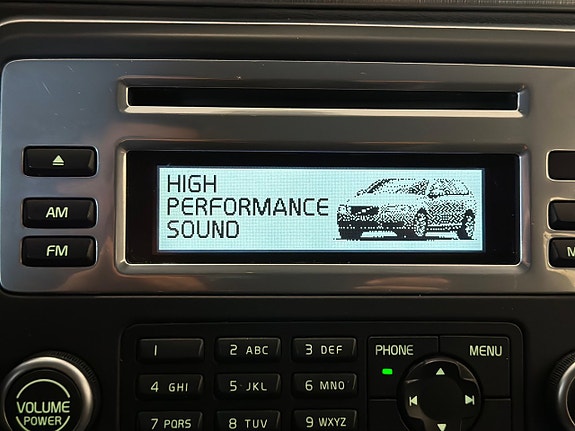 Volvo V70 14 of 22