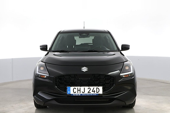 Suzuki Swift 8 of 18