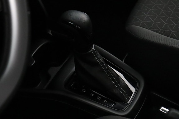 Suzuki Swift 14 of 18