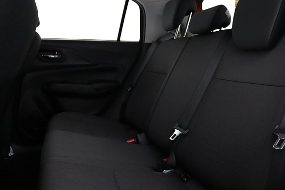 Suzuki Swift 16 of 18