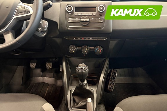 Dacia Duster 11 of 18