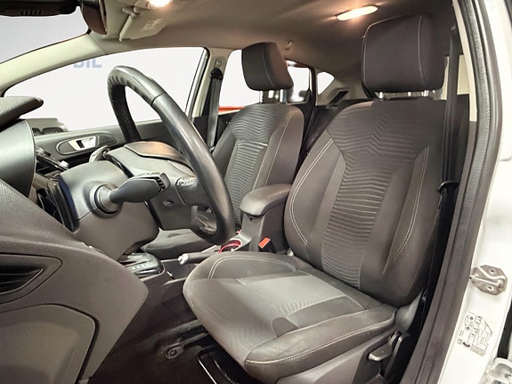 Ford Fiesta 12 of 26