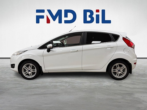Ford Fiesta 2 of 26