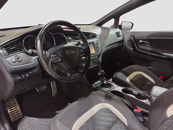 Kia Ceed 11 of 30