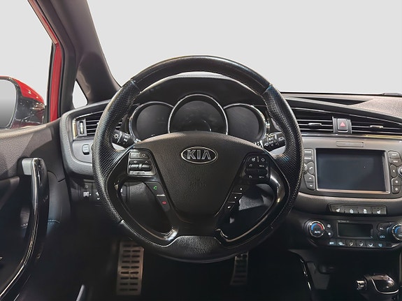 Kia Ceed 13 of 30