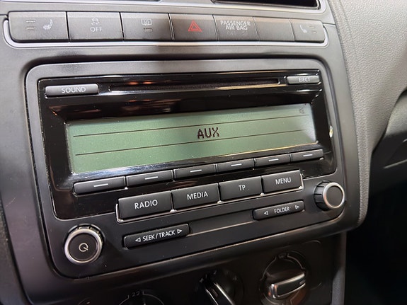 Volkswagen Polo 15 of 22