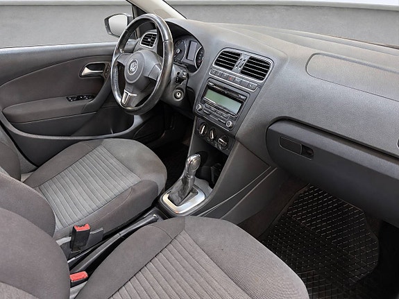 Volkswagen Polo 17 of 22