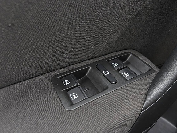 Volkswagen Polo 14 of 22