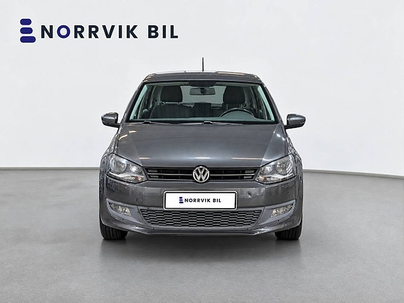 Volkswagen Polo 2 of 22