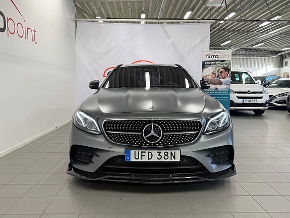 Mercedes-Benz E53 2 of 24