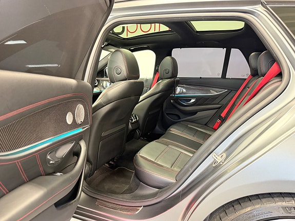 Mercedes-Benz E53 8 of 24