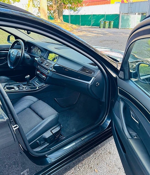 BMW 520d 8 of 12