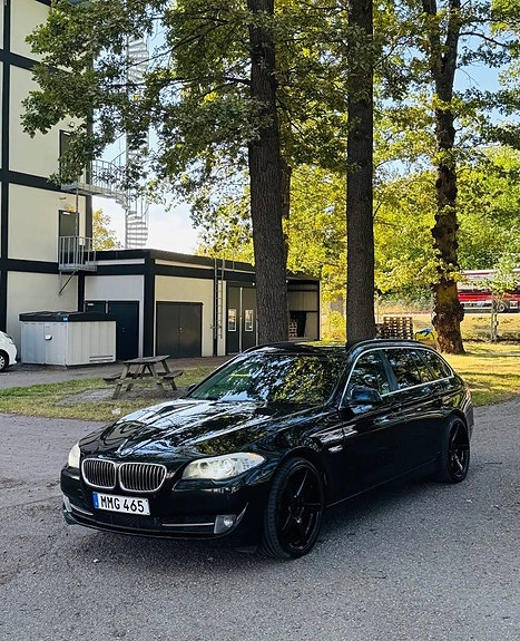 BMW 520d 6 of 12