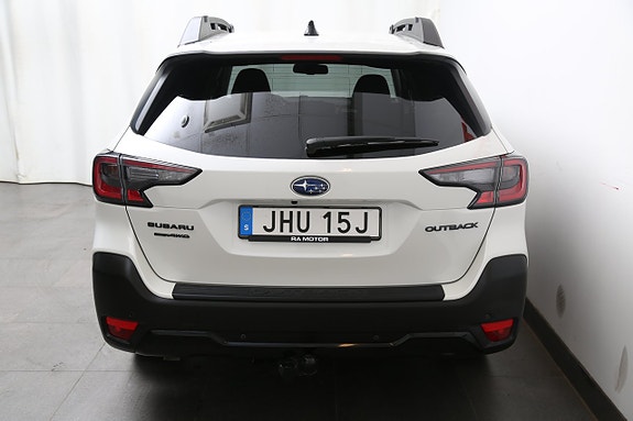 Subaru Outback 5 of 26