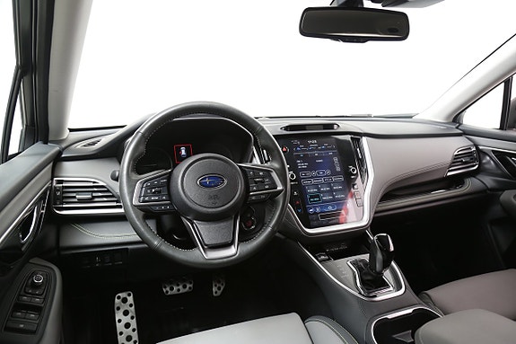 Subaru Outback 14 of 26