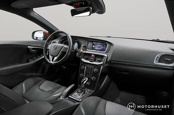Volvo V40 10 of 19
