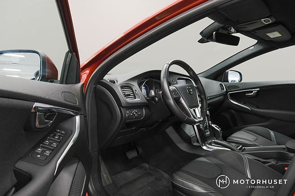 Volvo V40 7 of 19