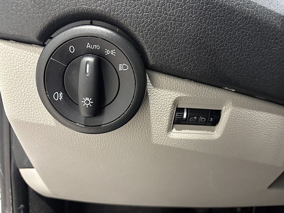 Volkswagen Transporter 24 of 27