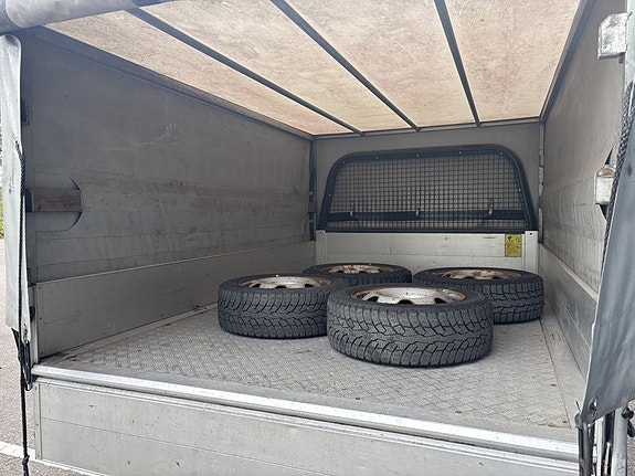 Volkswagen Transporter 10 of 27