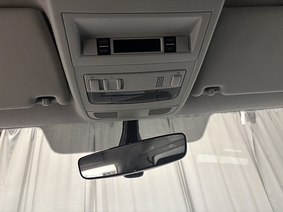 Volkswagen Transporter 23 of 27
