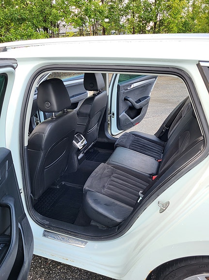 Skoda Superb 6 of 9