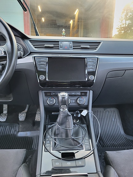 Skoda Superb 8 of 9