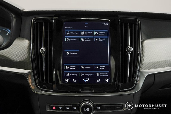 Volvo S90 14 of 21
