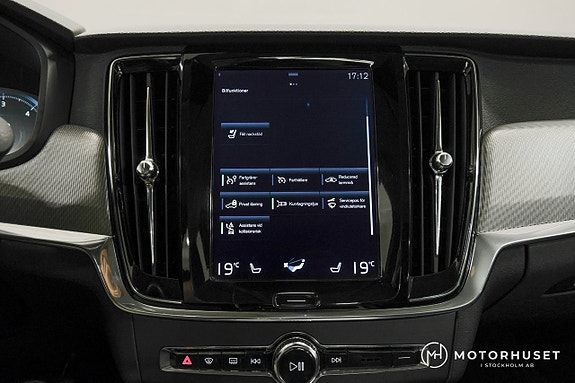 Volvo S90 15 of 21