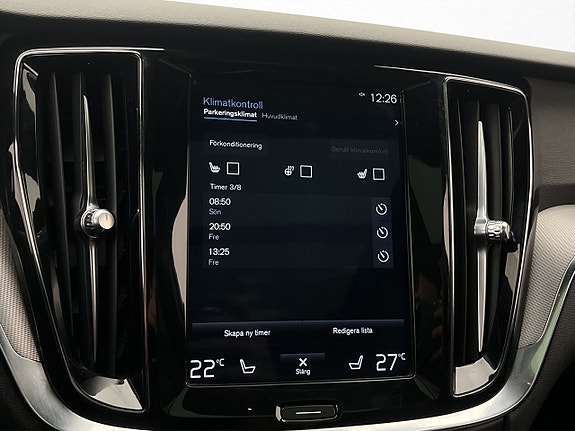 Volvo V60 23 of 29