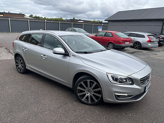 Volvo V60 5 of 13