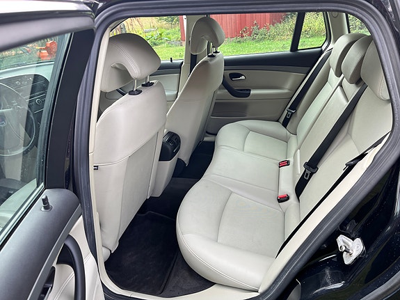 Saab 9-3 9 of 14