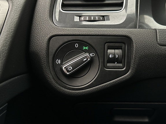 Volkswagen Golf I 28 of 30