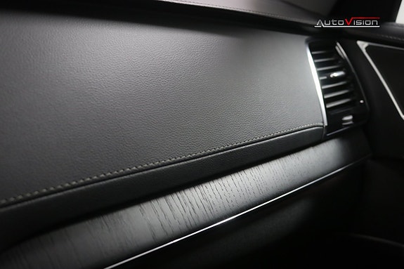Volvo XC90 19 of 30