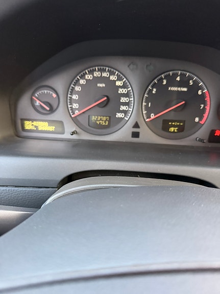 Volvo XC70 7 of 19