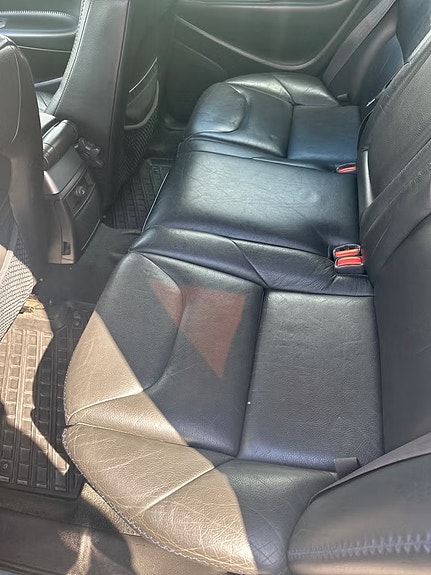 Volvo XC70 18 of 19