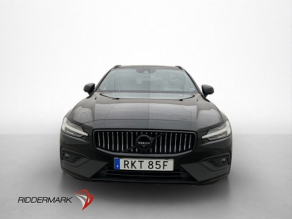 Volvo V60 2 of 30