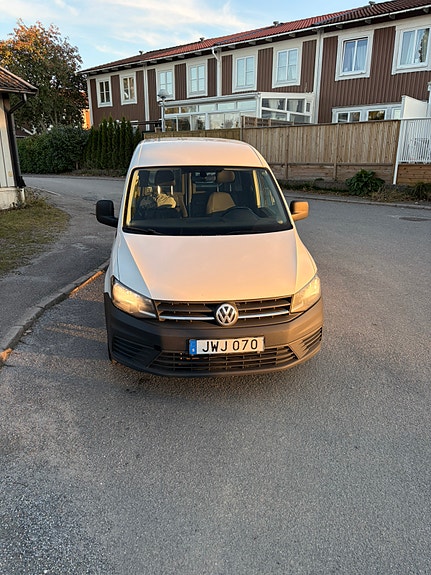 Volkswagen Caddy 4 of 6