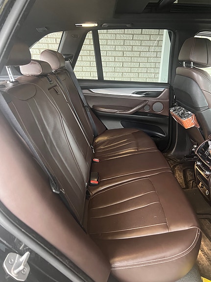 BMW X5 8 of 10