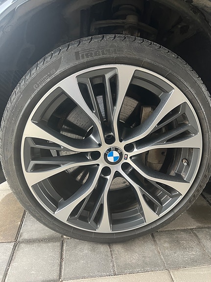 BMW X5 9 of 10