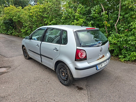 Volkswagen Polo 3 of 5