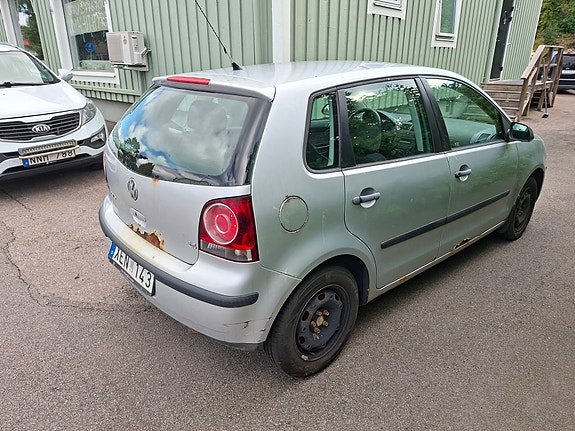 Volkswagen Polo 5 of 5